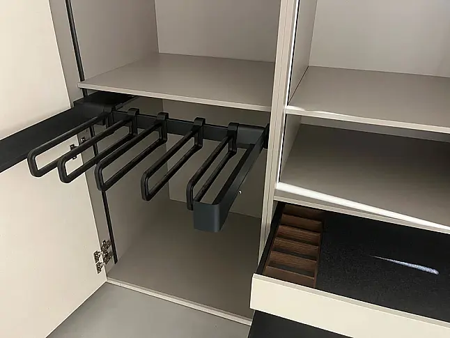 moderne Ankleide