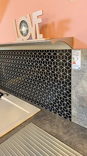 Moderne Schüller Ausstellungsküche in Alteiche Cignac mit Bartresen