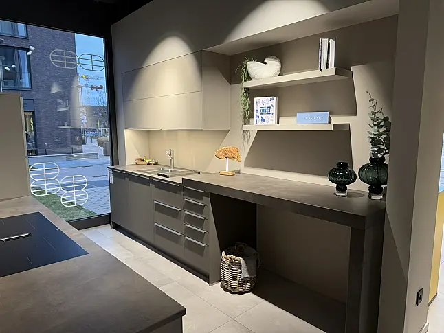 Trendfarben, Keramikarbeitsplatte &amp; exklusive Gaggenau-Geräte