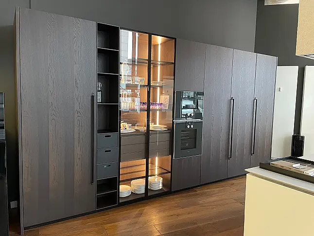 BOFFI Hochwand System HIDE mit Elektrischen Geräten Gaggenau