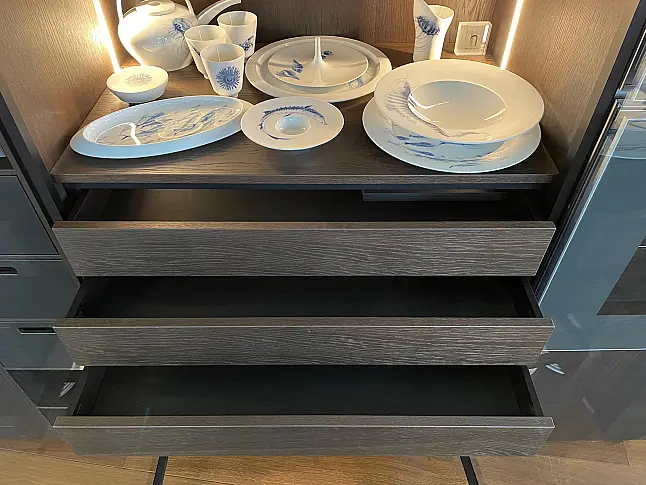 BOFFI Hochwand System HIDE mit Elektrischen Geräten Gaggenau