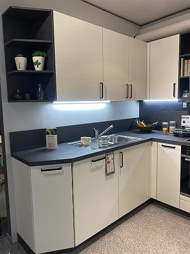 Platzwunder-Küche Häcker Loft