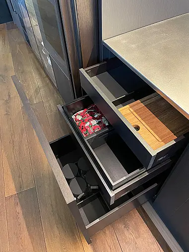 BOFFI Hochwand System HIDE mit Elektrischen Geräten Gaggenau