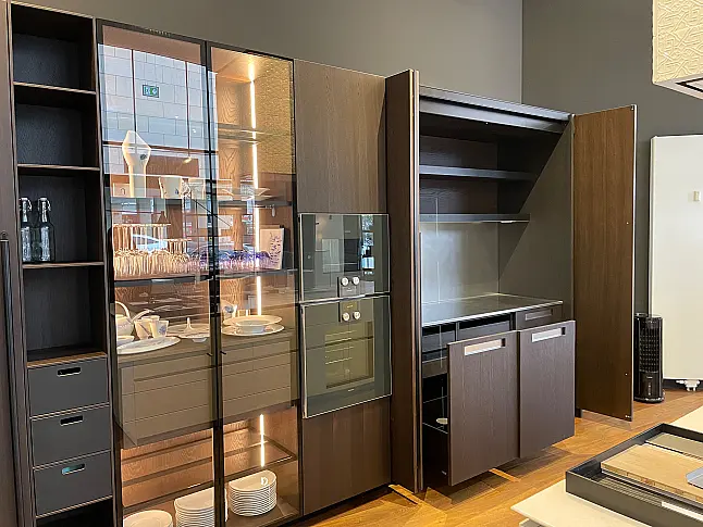 BOFFI Hochwand System HIDE mit Elektrischen Geräten Gaggenau