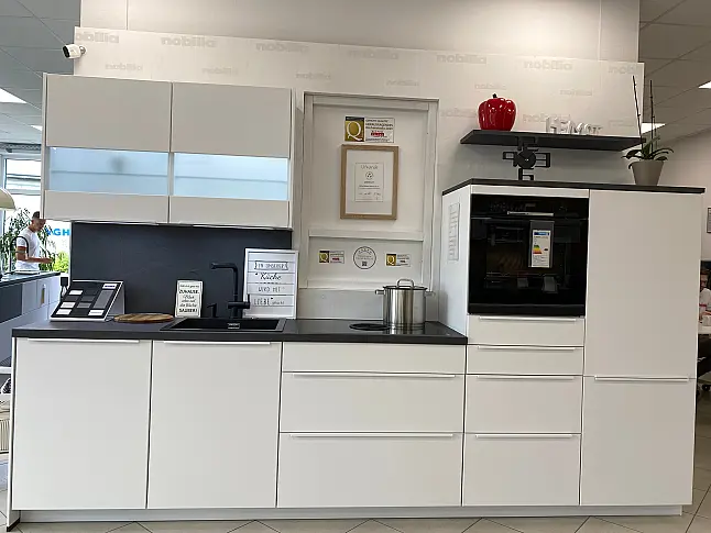 Kleine Musterküche