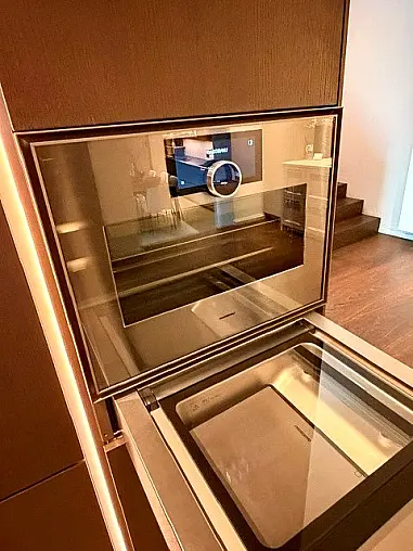 edle Designküche mit Kochinsel