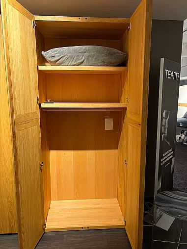 Drehtürenschrank