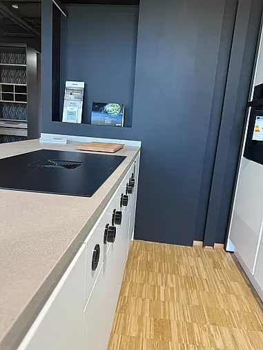 Kochfeld mit Dunstabzug