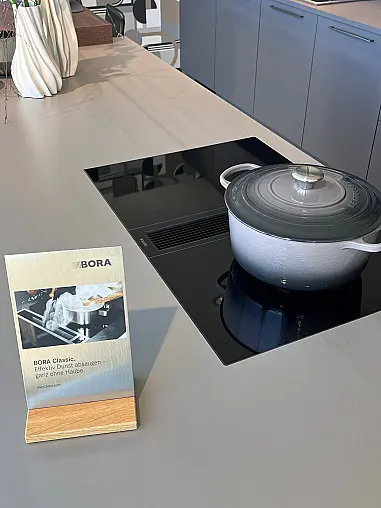 Moderne Einbauküche Graphit UV Mattlack AV 2135 mit Edelstahl 8 mm und Kunststoff Arbeitsplatte 25mm Stärke graphit matt PerfectSense