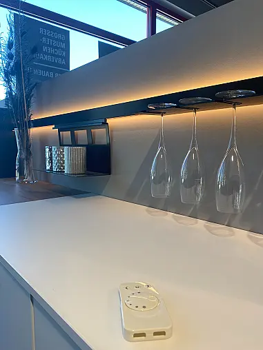 Sideboard Weiß Matt Modern Wohnmöbel Set von Nobilia