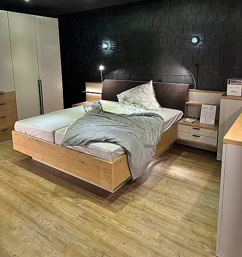 Schlafzimmer-Set in Lack Seidengrau