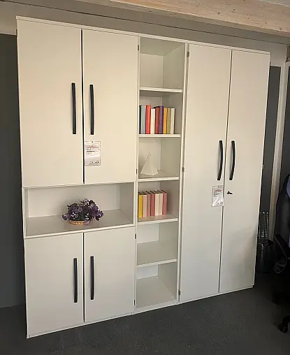 Bürokombination in weiß mit Bügelgriff in Anthrazit