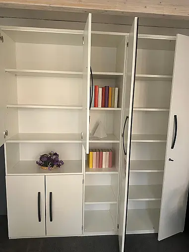 Bürokombination in weiß mit Bügelgriff in Anthrazit