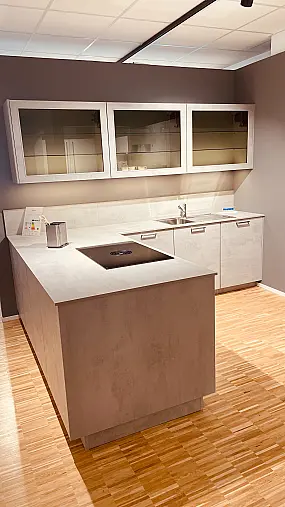 Moderne Küche Betonoptik incl. BORA Kochfeld mit Dunstabzug