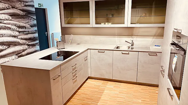 Moderne Küche Betonoptik incl. BORA Kochfeld mit Dunstabzug
