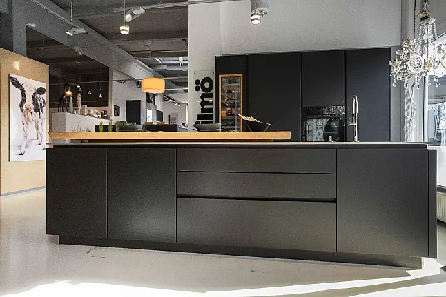 Luxus-Küche AV 6000 - matt schwarz