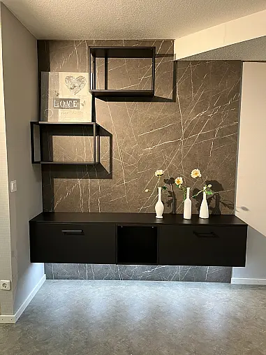Sideboard mit Barklappen in Schwarz Matt