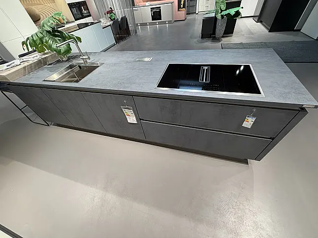 DWK 102 Concrete anthracite/white