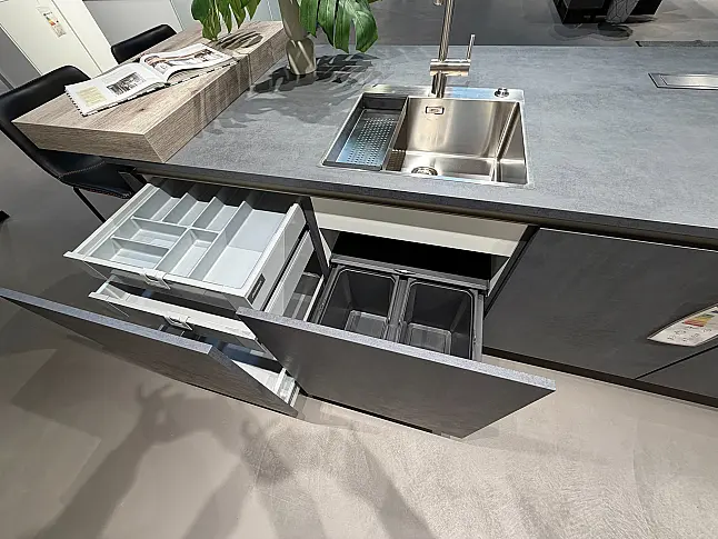 DWK 102 Concrete anthracite/white