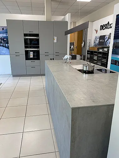 Keramik Küche mit Glas matt kombiniert