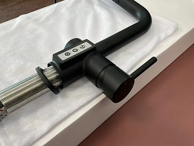 Tafelwassersystem Pure S-Aqua R2