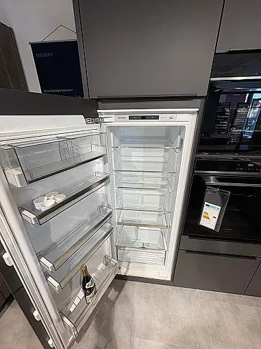 Moderne U-Küche im gemütlich modernen Style