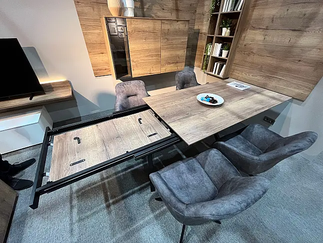 Exklusives Esszimmer inkl. ausziehbarem Tisch und Stühlen - LED-Beleuchtungen - Messestück - sofort verfügbar !