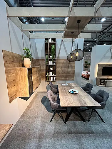 Exklusives Esszimmer inkl. ausziehbarem Tisch und Stühlen - LED-Beleuchtungen - Messestück - sofort verfügbar !