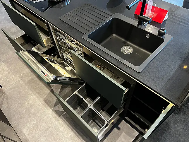 Loft Inselplanung mit Stein