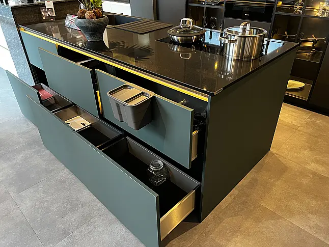 Loft Inselplanung mit Stein