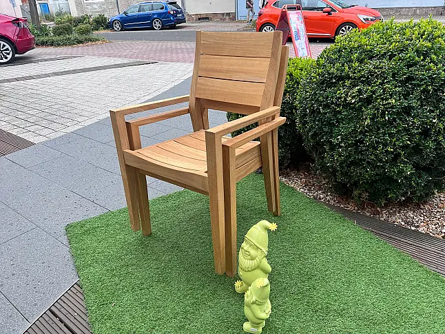 Holz-Gartenstuhl
