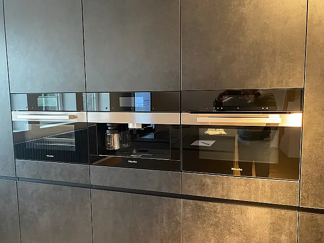 Mikrowelle, Kaffeemaschine, Dampfbackofen