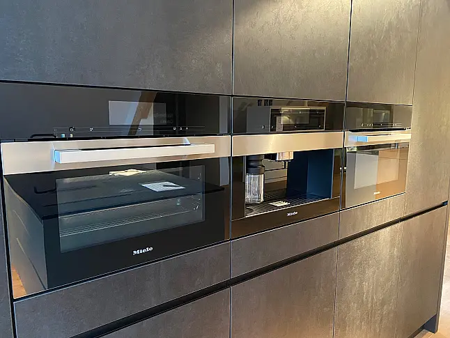 Mikrowelle, Kaffeemaschine, Dampfbackofen