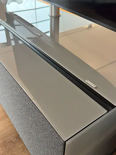 Lowboard „Cocoon“ von Spectral – Sonderanfertigung – Seitenverglasung