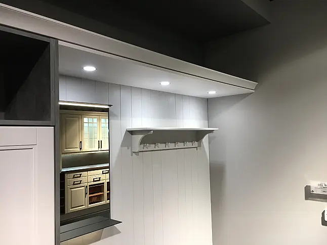 Exklusive Garderobe - Echtholz - Seidengrau lackiert
