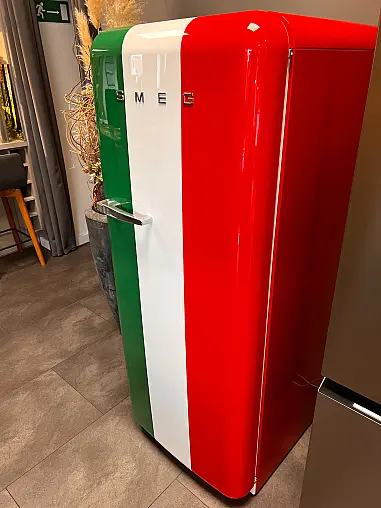 Standkühlschrank mit Eisfach