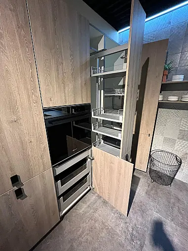 Exklusive Messeküche - Luxus pur - LED-Beleuchtungen ohne Ende - inkl. Stühle
