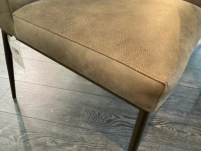 Tisch Lamello und Stühle KFF D-Fine