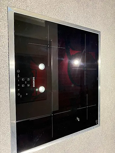 Musterküche aus Koje 071 im Wohnkaufhaus Krefeld