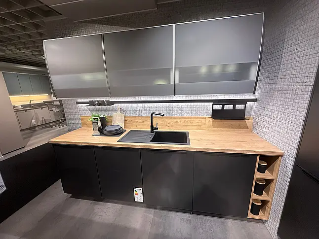 Musterküche aus Koje 125  im Wohnkaufhaus Krefeld