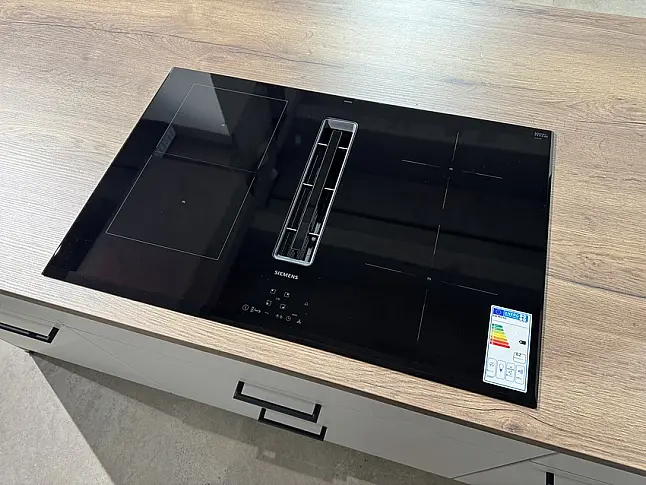 Abverkaufsküche Nobilia Touch Lacklaminat Seidengrau