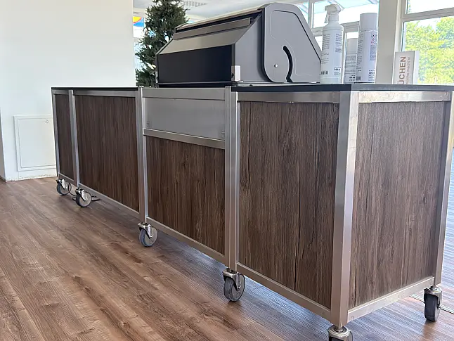 Burn Outdoor Kitchen Outdoor-Küche mit Napoleon PRO 500 und Caso BBQ-Cooler