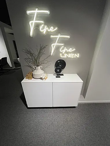Exklusive Anbauwand / Wohnwand - LED-Beleuchtungen - Sideboard - Messestück