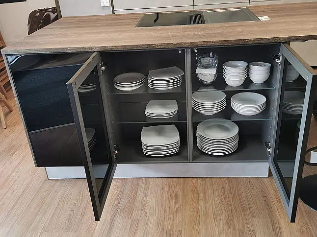 Moderne Insellösung mit Zeile