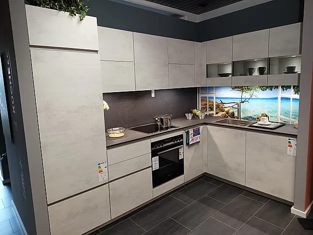 AVALON L-Küche Weißbeton Nachbildung grifflos mit Rückwand Karibik