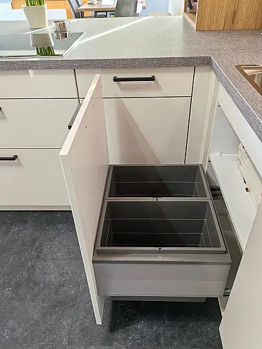 Stilvolle Küche in U-Form mit besonderen Details