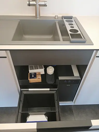 Moderne und zeitlose U-Küche