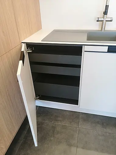 Moderne und zeitlose U-Küche