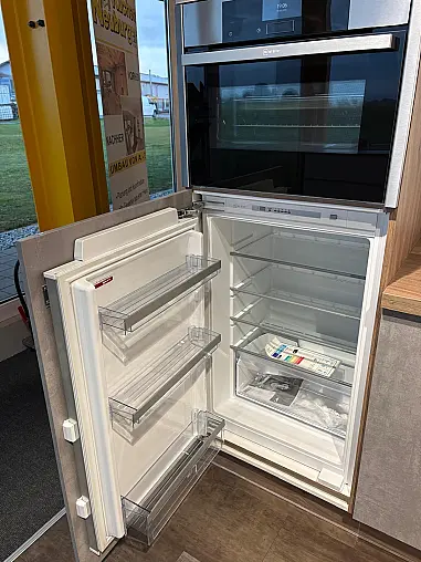Ausstellungsküche in U-Form Modern