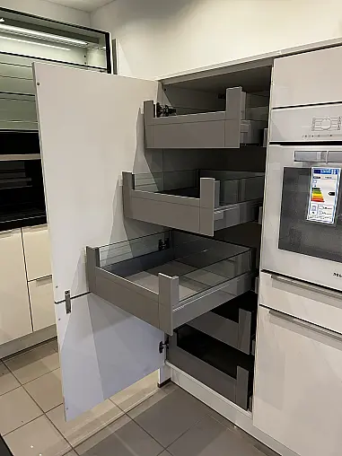 Moderne Küche T-Form in Lack Weiß Hochglanz